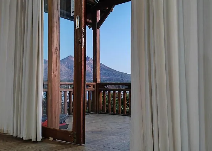 Villa Kedisan Lakeview Kintamani 